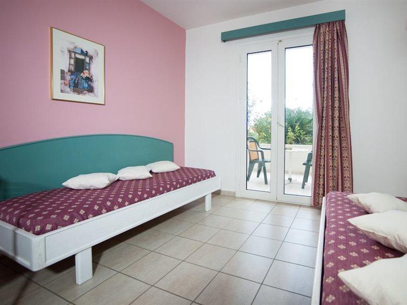 Theoni Apartments Malia Eksteriør billede