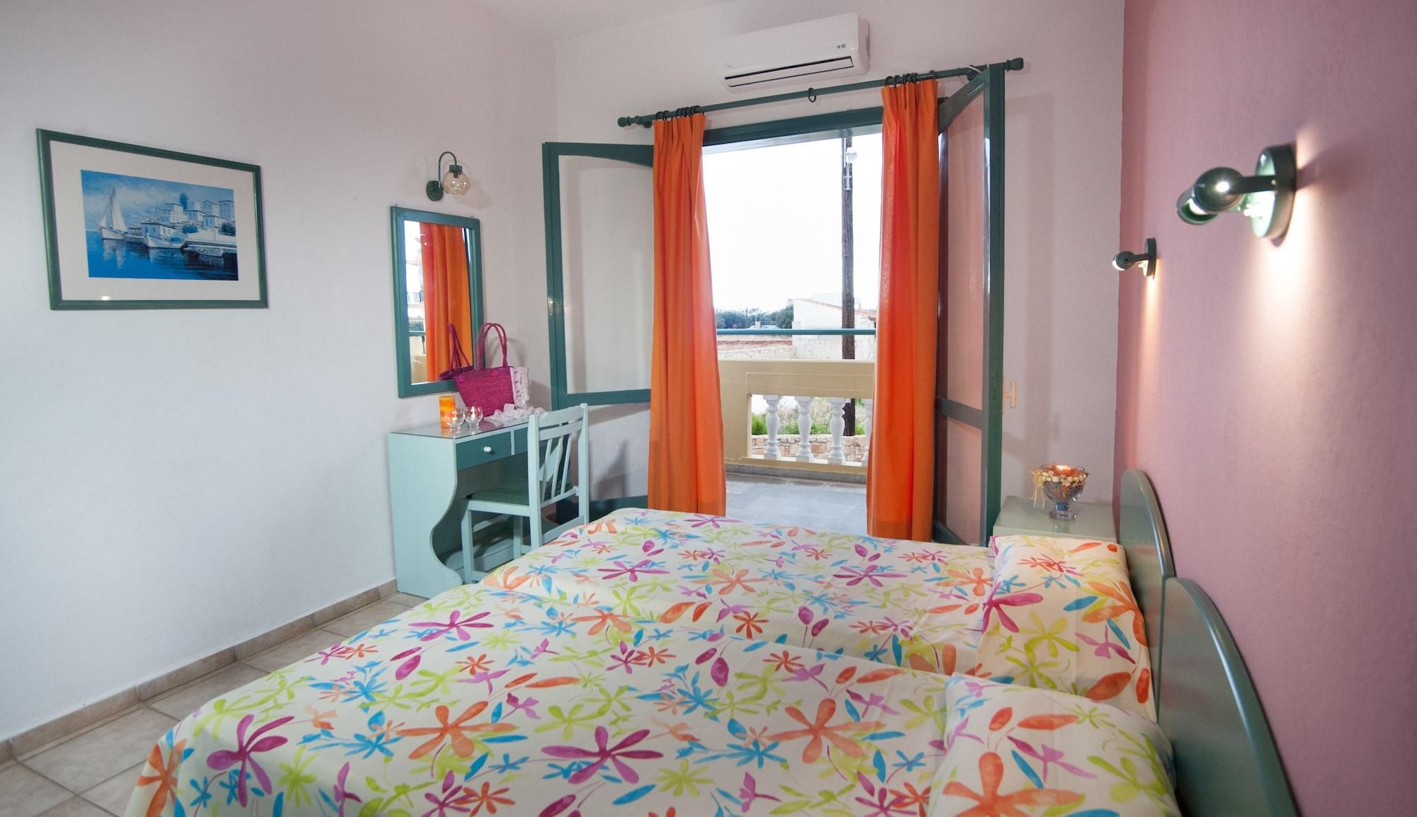 Theoni Apartments Malia Eksteriør billede
