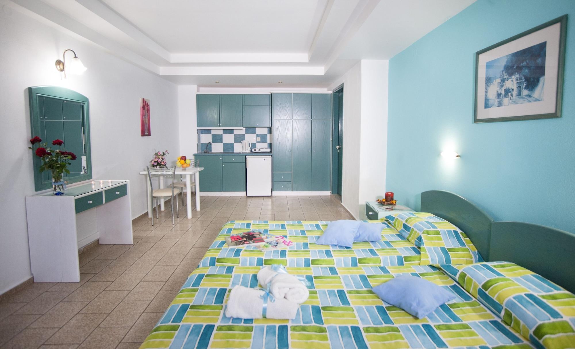 Theoni Apartments Malia Eksteriør billede